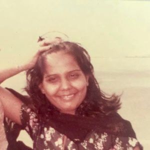 Meet your Posher, Rita